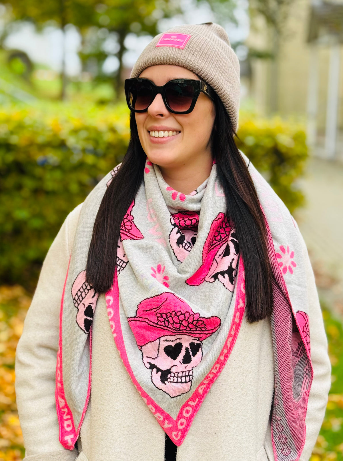 Zwillingsherz Schal „Death Cowboy“ grau, pink