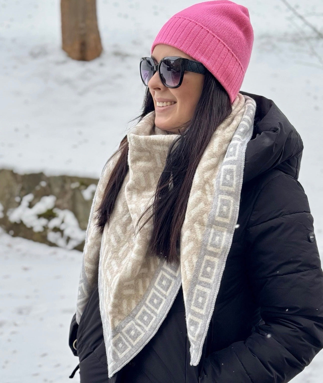 Zwillingsherz Schal beige grau gemustert